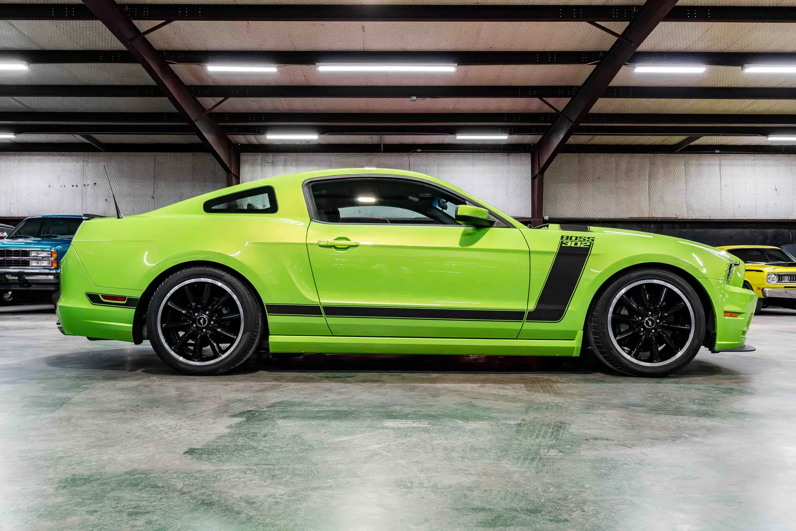 2013-Ford-Mustang-Gotta have it green-1ZVBP8CU5D5225814-38.jpg